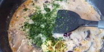 азу из индейки со сметаной