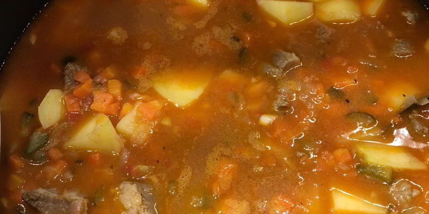 Рецепт азу по-татарски из говядины с солеными огурцами