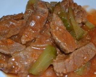 Азу с солеными огурцами