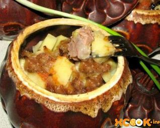 Азу в горшочках