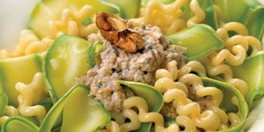 Рецепт быстрой лапши с цукини