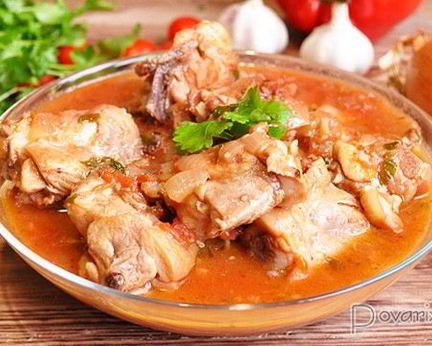 Чахохбили с орехами и вином