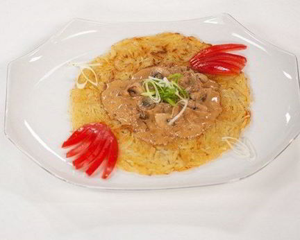 Драник с грибным соусом