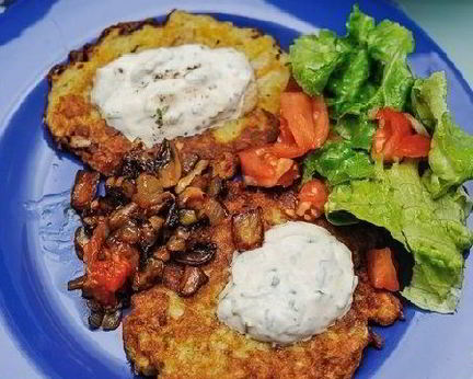 Драники с грибным соусом