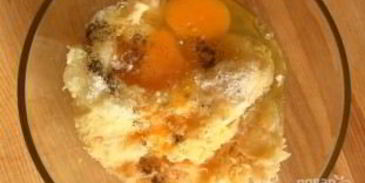 драники с начинкой из творога