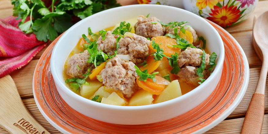 Рецепт альбондигаса — фрикаделек с овощами