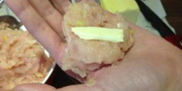 фрикадельки под соусом в духовке