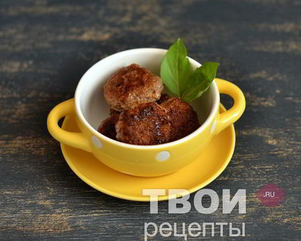 Фрикадельки с яблоками