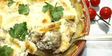 фрикадельки в картофельных сотах