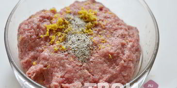 фрикадельки в соусе