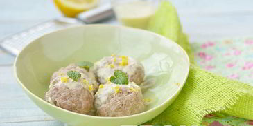 фрикадельки в соусе