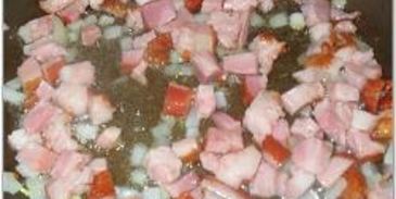 фрикадельки в томатном соусе с пикантным рисом