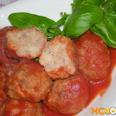 Фрикадельки в томатном соусе