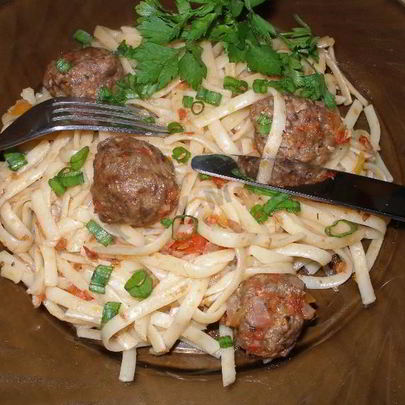 Макароны с фрикадельками в духовке