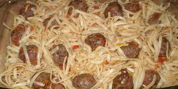 макароны с фрикадельками в духовке