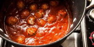 мясные фрикадельки с подливкой