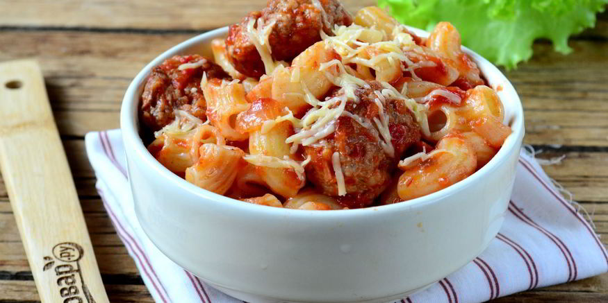 Рецепт пасты в томате с фрикадельками