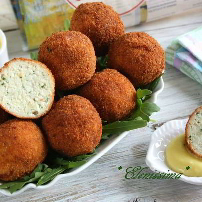 Рыбные фрикадельки с соусом айоли