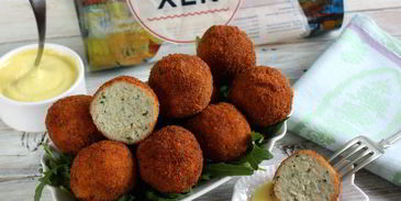 рыбные фрикадельки с соусом айоли