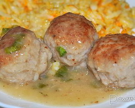 Свиные фрикадельки в горчично-медовом соусе