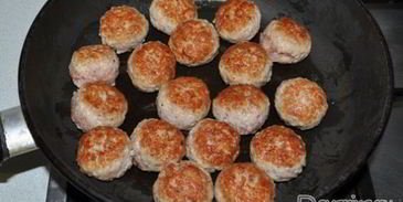 свиные фрикадельки в горчично-медовом соусе