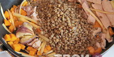 чечевица с курицей