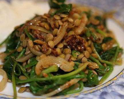 Чечевица со шпинатом, тмином и кориандром