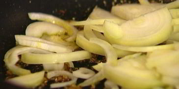 чечевица со шпинатом, тмином и кориандром