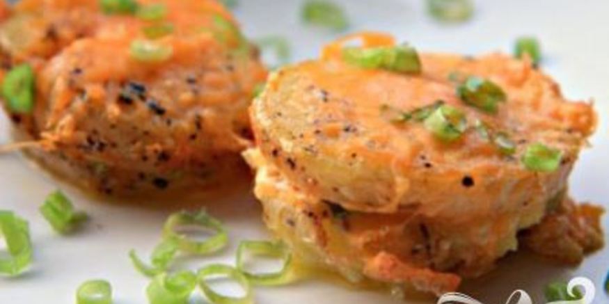 Рецепт картофеля с сыром и зеленым луком