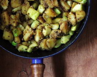 Картофель с цукини и тимьяном