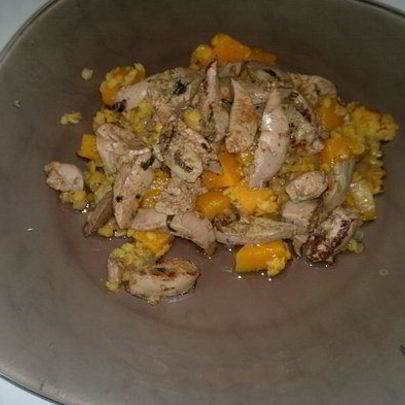 Красная чечевица с луком, имбирем и тыквой, печень кролика с эстрагоном и паприкой