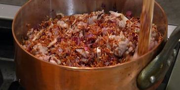 красный рис с купатами и радиккио