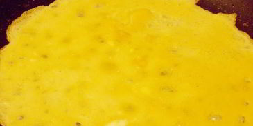 нику тяхан — жареный рис с говядиной