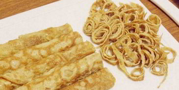 нику тяхан — жареный рис с говядиной