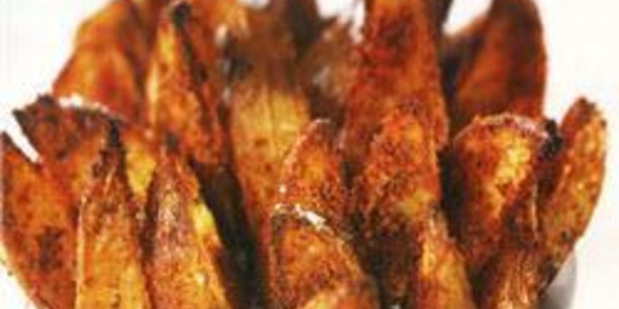 Рецепт пикантного картофеля фри в духовке