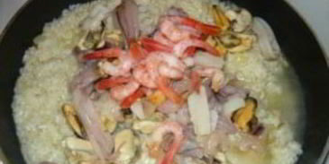 рис на сковороде