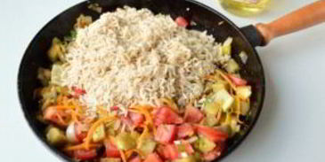 рис с баклажанами и сладким перцем