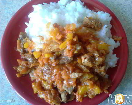 Рис с мясом и овощами