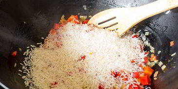 рис со сладким перцем и фасолью