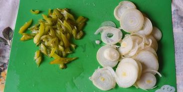 жареная картошка с болгарским перцем