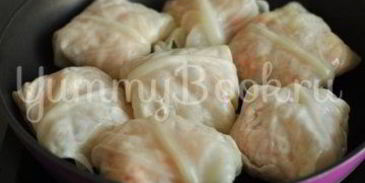 голубцы под томатно-сливочным соусом