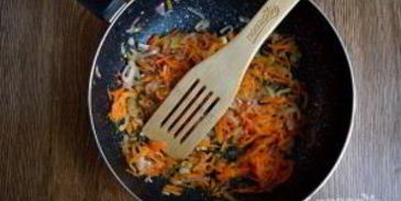 голубцы в духовке со сметаной