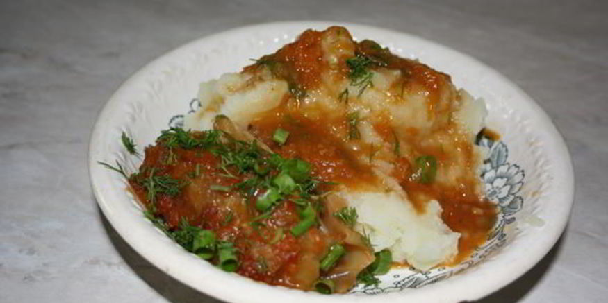 Рецепт голубцов в подливе с пюре