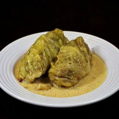 Голубцы в сметанном соусе в духовке