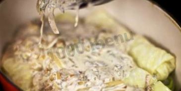 голубцы в сметанном соусе в духовке