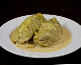 Голубцы в сметанном соусе