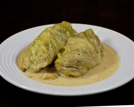 Голубцы в сметанном соусе