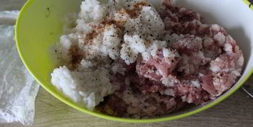 запеченные голубцы в кетчупе и сметане