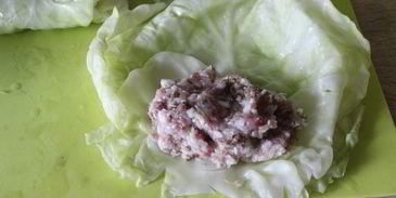 запеченные голубцы в кетчупе и сметане