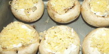 фаршированные грибы с сыром в духовке